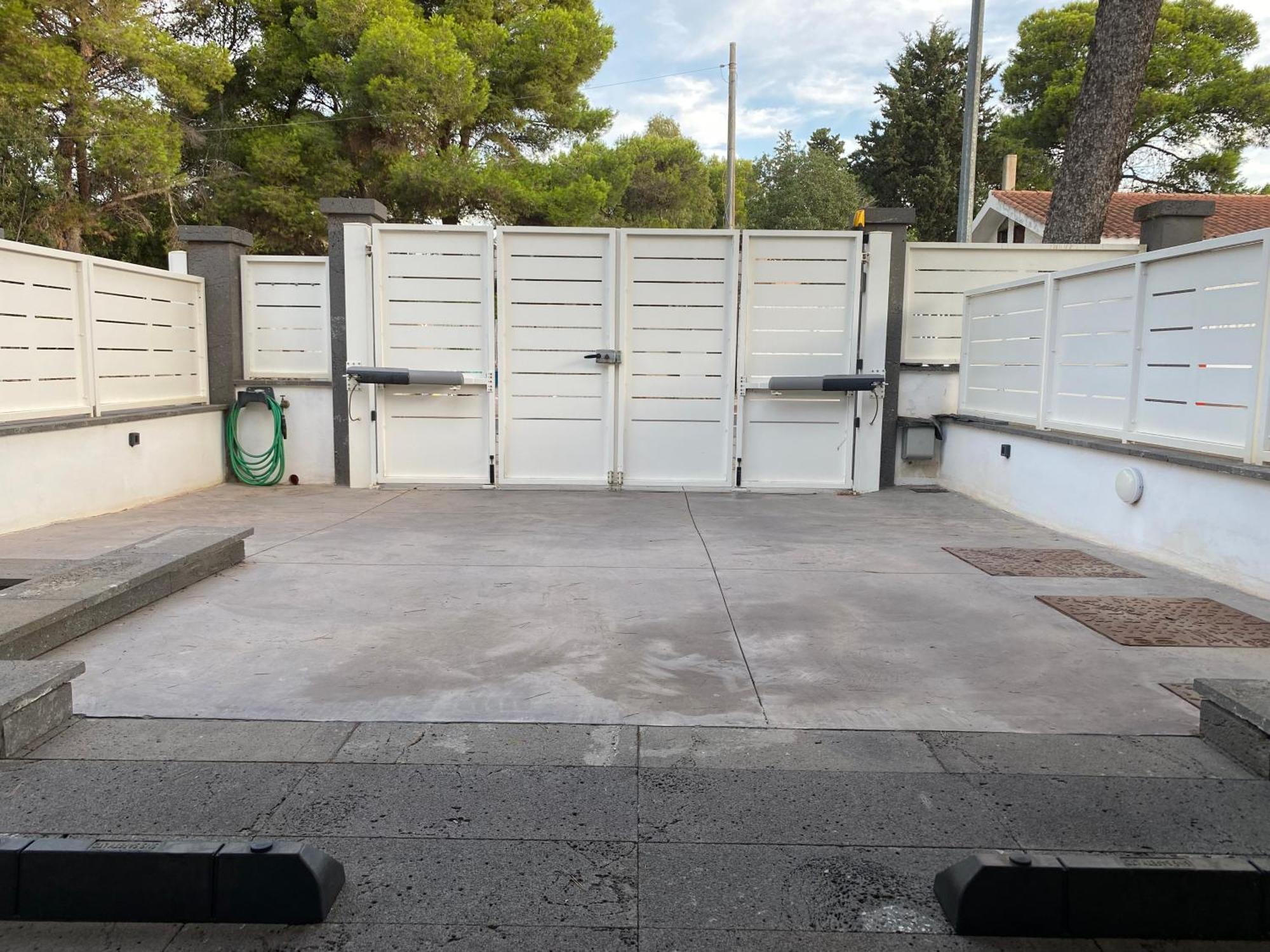 Apartamento Nuova Residenza Dei 7 Pini A Pochi Passi Dal Mare Porto Pino Exterior foto
